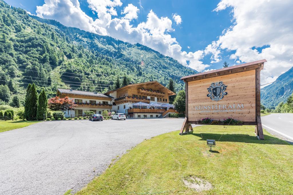 Hotel Kuenstleralm Капрун Экстерьер фото